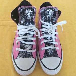 Custom pink and skull print converse