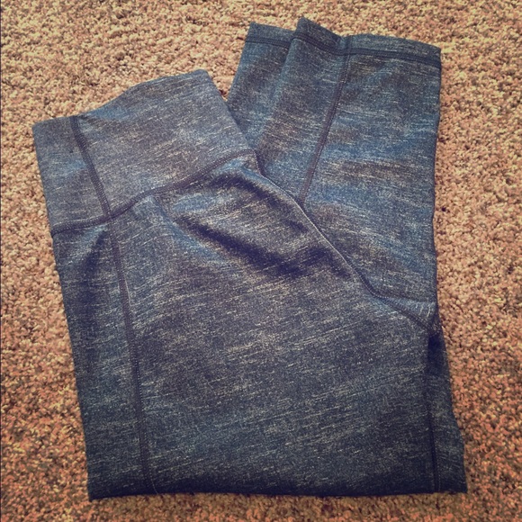 SOLD!!!!! Size small Adidas crop leggings