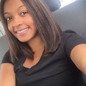 Meet your Posher, Loren