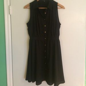 BLACK BUTTONED UP DRESS