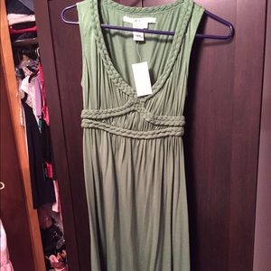 Max Studio kelly green dress.