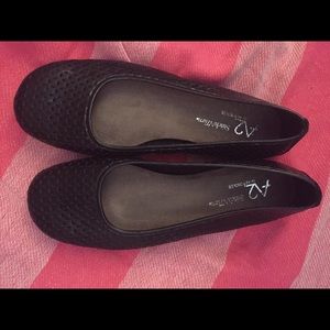 Stitch N Turn A2 by Aerosoles Black Flats