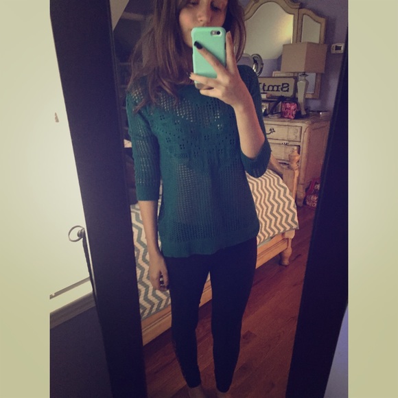 green American eagle outfitters sweater