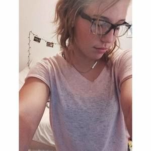 Meet your Posher, Abigale