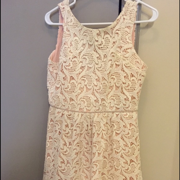 The Letter lace short dress