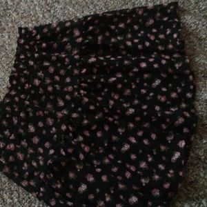 Floral mini skirt