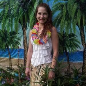 Meet your Posher, Dee