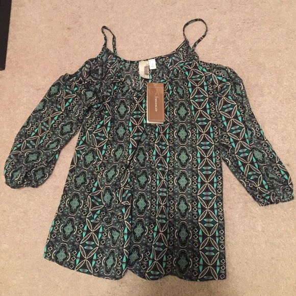 Francesca's patterned shoulder cut out top