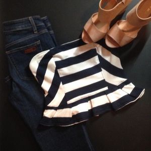 🚫SOLD Forever 21 Striped Strapless Crop Top