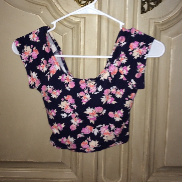 Floral crop top