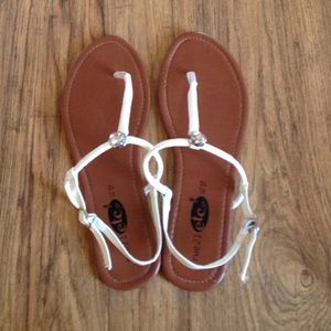 Rue 21 sandals