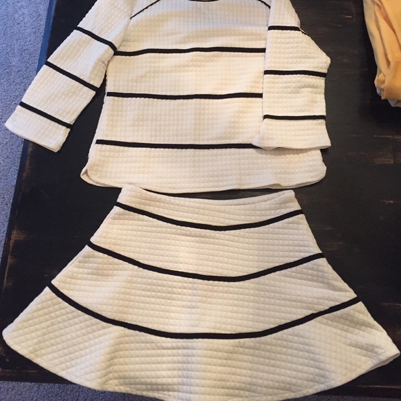 Black/cream top and skirt set