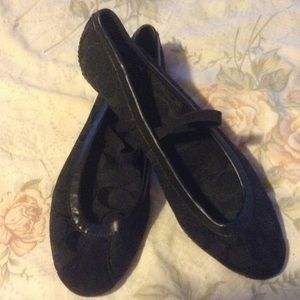 New Coach black flats!!
