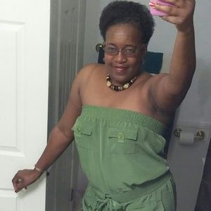 Meet your Posher, Deborah