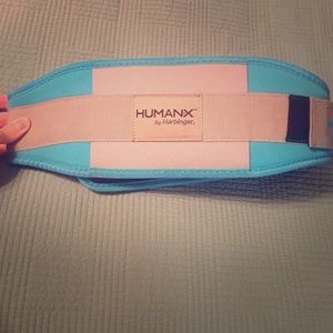 Woman's lifting belt