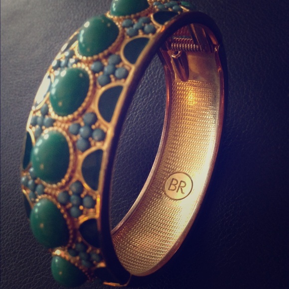 Exotic teal bangle