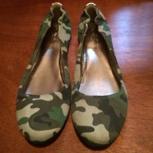 Camo Flats