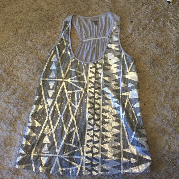 Sequence shirt