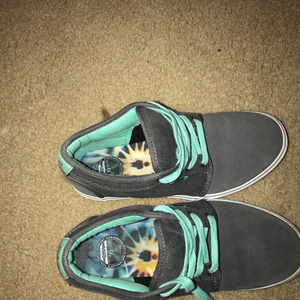 Grey vans - Picture 3 of 5
