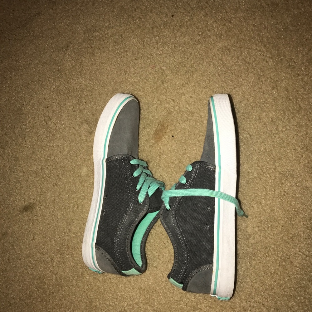 Grey vans - Picture 4 of 5