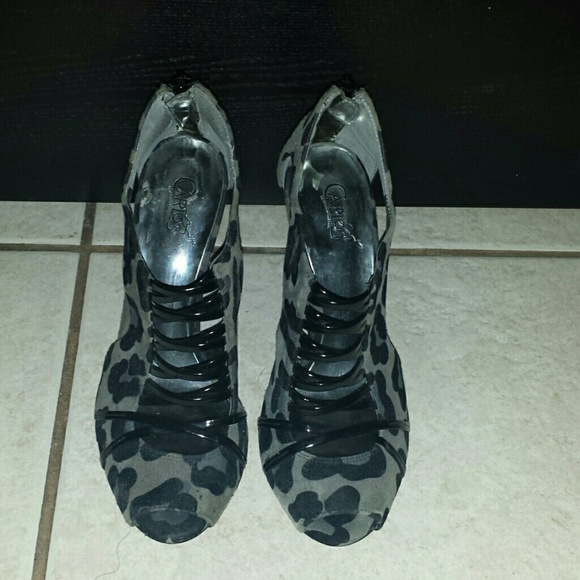 Carlos Santana heels