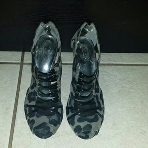 Carlos Santana heels