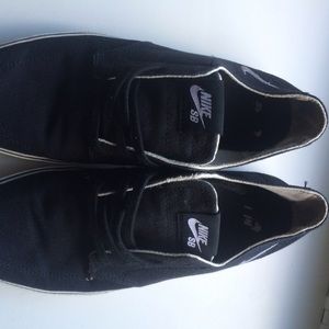 Nike sb sneakers