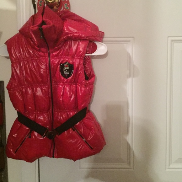 Red kids vest fits child 3 or 4yrs old