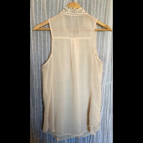 Light Beige Sleeveless Studded Tunic Top - Picture 2 of 4