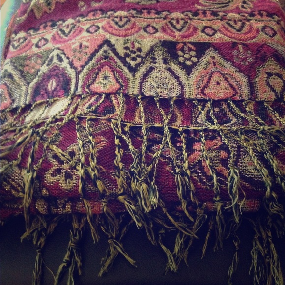 Luxurious metallic fringed winter scarf