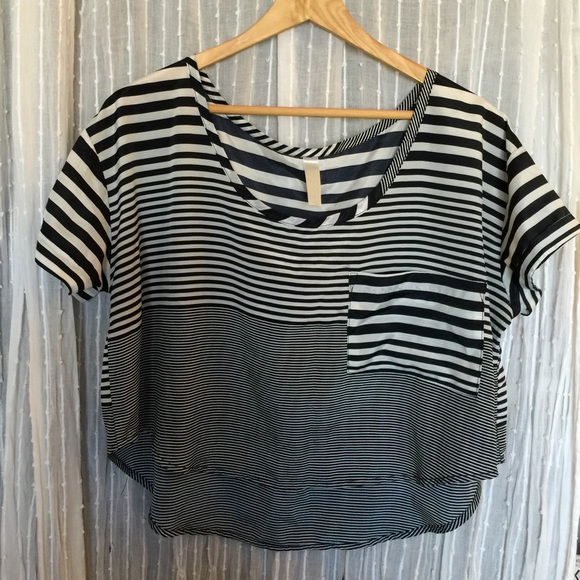 Oversized Black Striped Crop Blouse