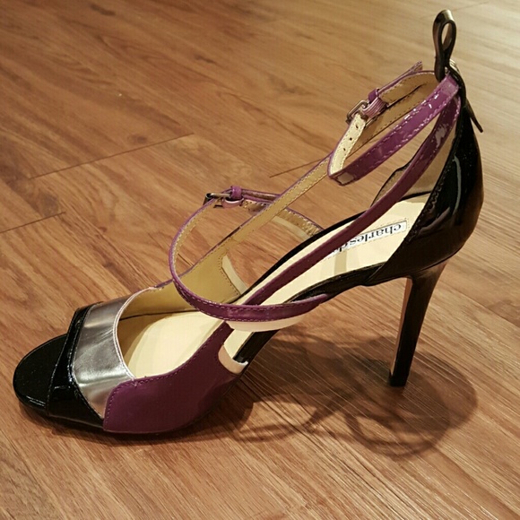 Charles David Platform Pump - Picture 3 of 4
