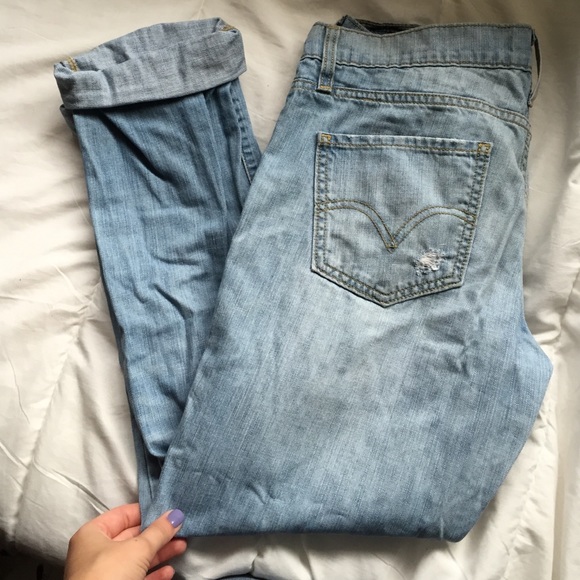 Levi's boyfriend jeans
