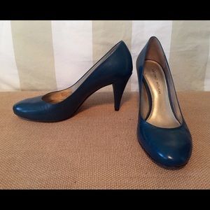 DEALLLL!! ✨Antonio Melani Heels✨