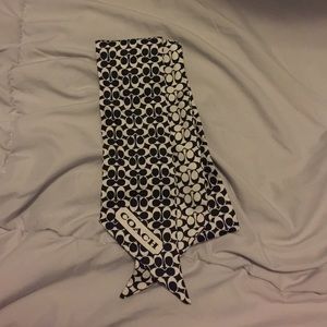 Coach scarf
