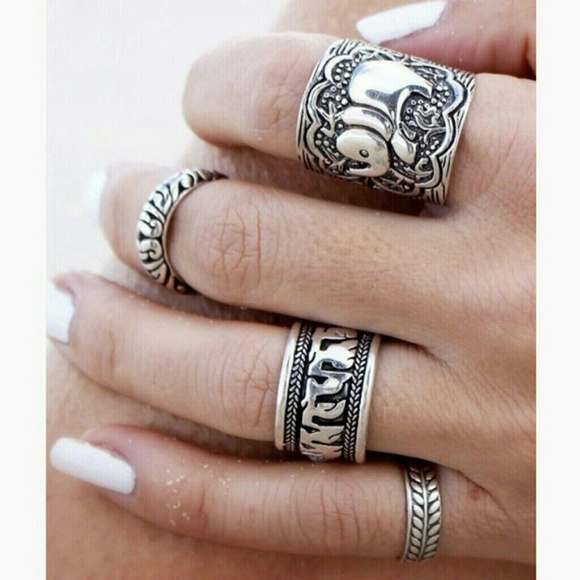 Jewelry - Elephant Ring Set (last one)