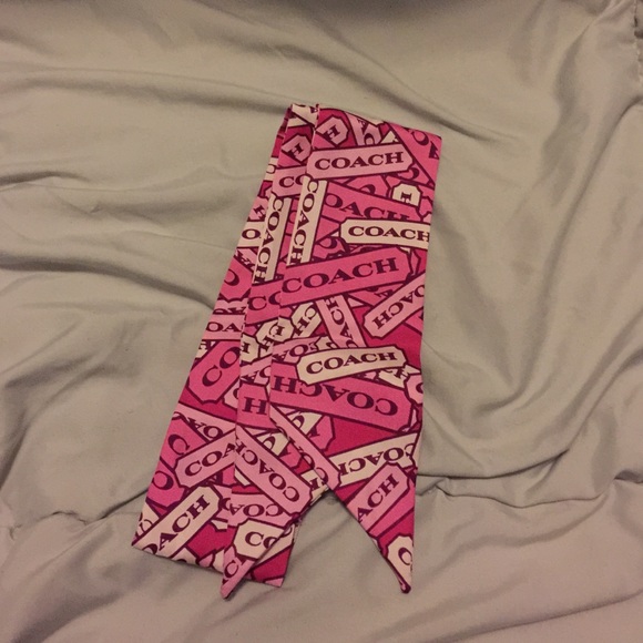 Coach scarf