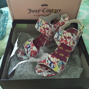 Juicy Couture Floral Wedge