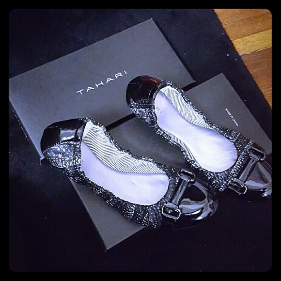 Black flats