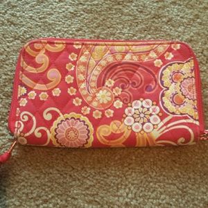 Vera Bradley wallet
