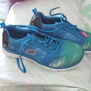 Skechers Turquoise memory foam sneaker