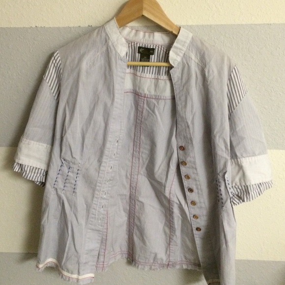 🌻Anthropologie Fei brand shirt