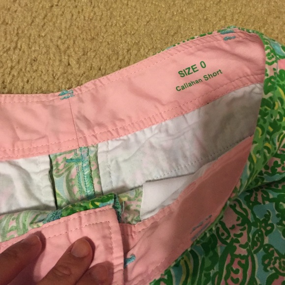 ❌SOLD❌Lilly Pulitzer chomp Callahan short size 0 - Picture 3 of 4