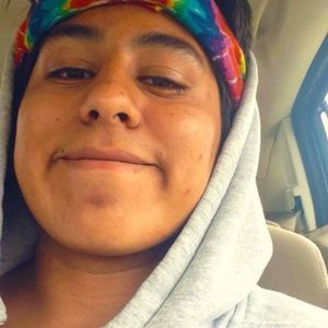 Meet your Posher, Hernandez