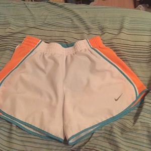 Nike tempo shorts Nike tempo shorts