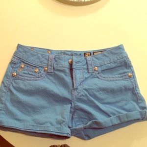 Miss me jeans shorts with Swarovski detail.