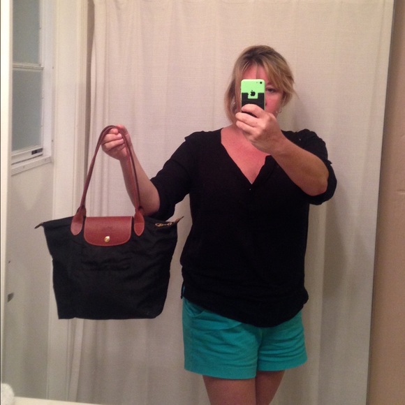 Additional pictures of Longchamp Tote