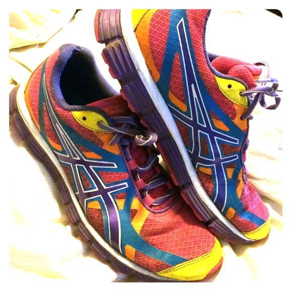 Asics Gel Extreme Rainbow sz 8
