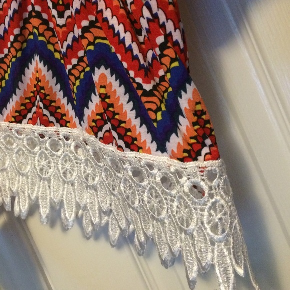 Short chevron dress or tunic. - Picture 2 of 3