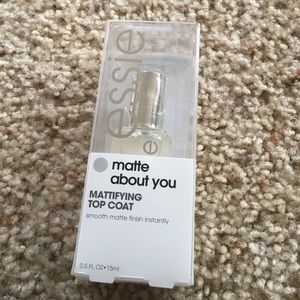 Essie Mattifying Top Coat